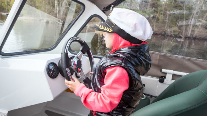 Hausboot Urlaub Mit Kindern So Planst Du Den Familienurlaub Richtig